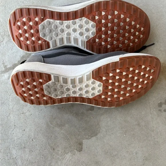 Vans Men's Ultrarange Gray Sneakers Size 11.5 - Picture 4 of 5